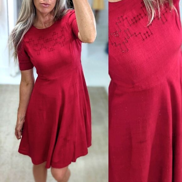 Vintage Cranberry Fit & Flare - Picture 1 of 7